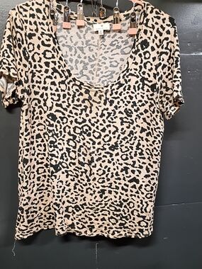 SOCIALITE Beige and Black Leopard Print Women’s Shirt